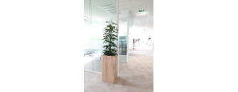pot en bois massif fabriqué localement